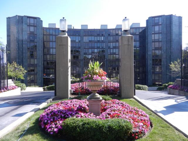 1420 Sheridan Rd. #6I, Wilmette, IL 60091