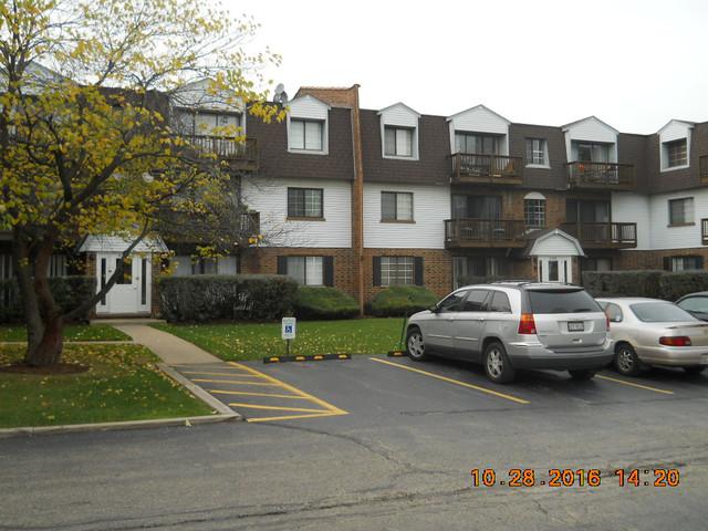 4202 Central Rd. #1D, Glenview, IL 60025