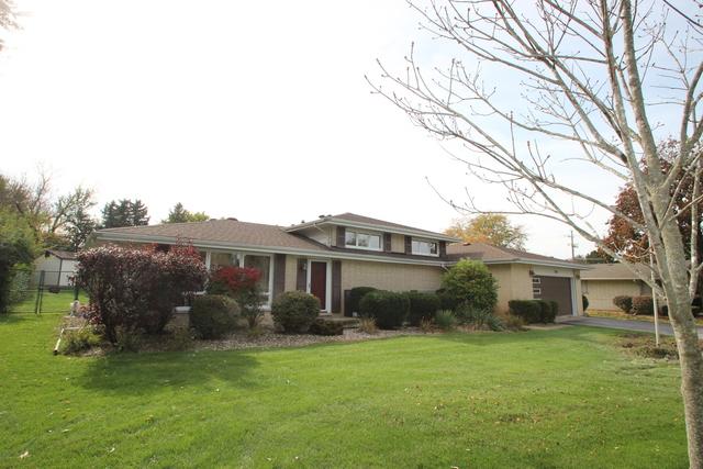 1165 85th Ct., Downers Grove, IL 60516