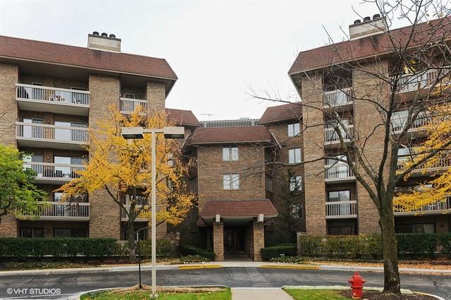 1220 Rudolph Rd. #1N, Northbrook, IL 60062