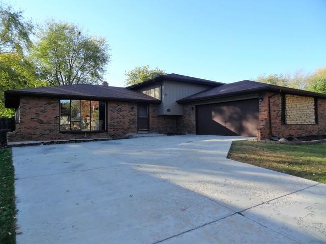 519 Edgebrook Dr., Shorewood, IL 60404