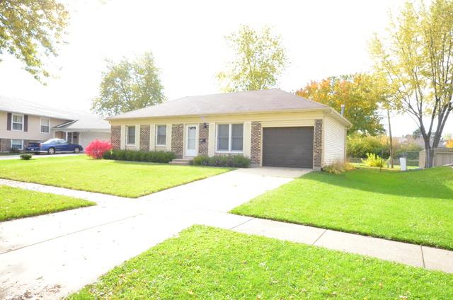 602 Hayward Ave., Streamwood, IL 60107
