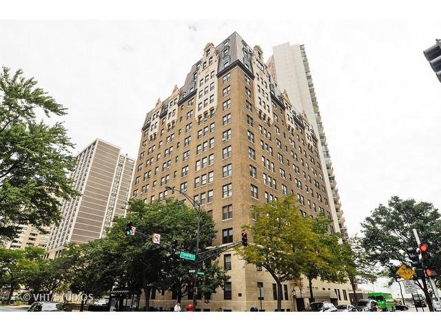 6101 N Sheridan Rd. #8G, Chicago, IL 60660