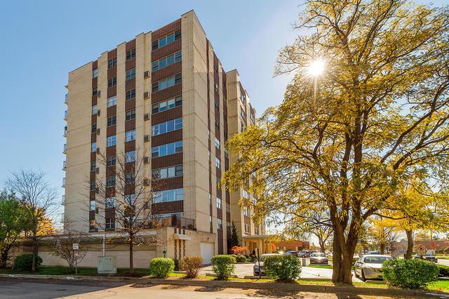 141 N La Grange Rd. #1005, La Grange, IL 60525
