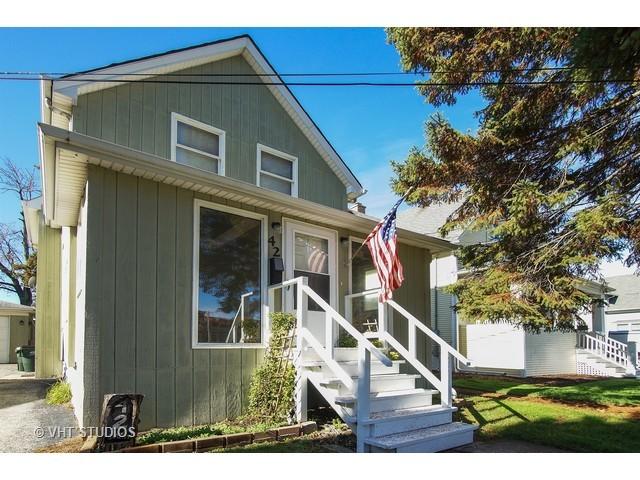 42 S Chestnut Ave., Arlington Heights, IL 60005