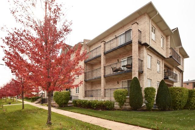 9400 S 79th Ave. #2D, Hickory Hills, IL 60457