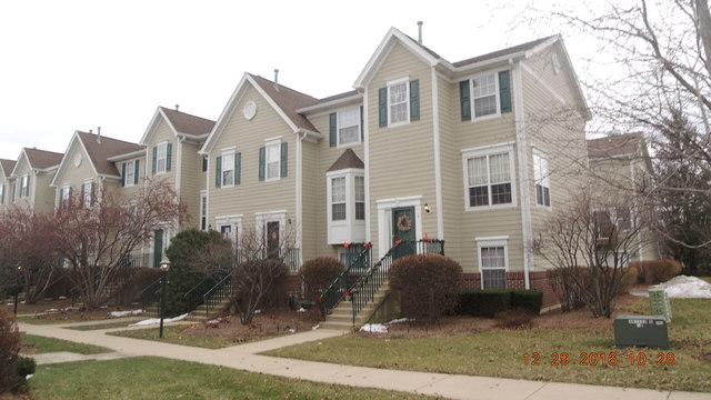 2447 Courtyard Cir. #3, Aurora, IL 60506