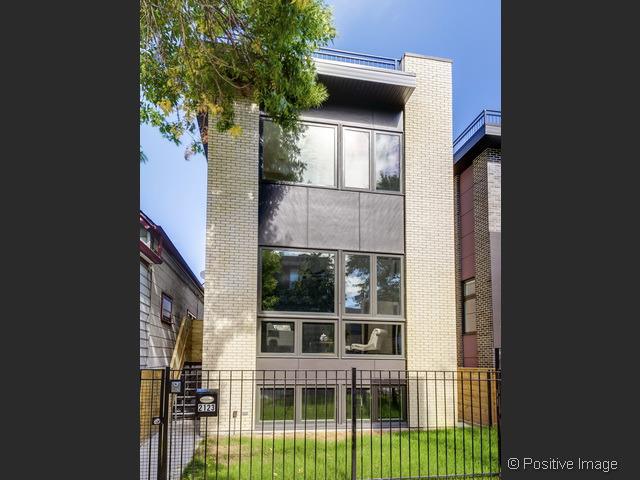 2123 N Point St., Chicago, IL 60647
