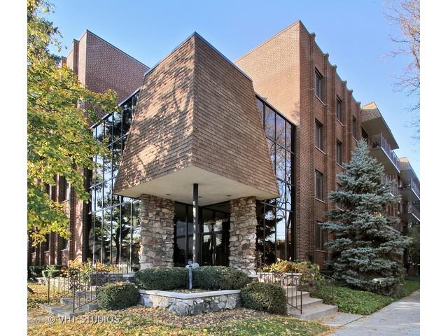 5200 Oakton St. #106, Skokie, IL 60077