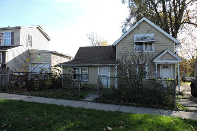 947 Kane St., Aurora, IL 60505