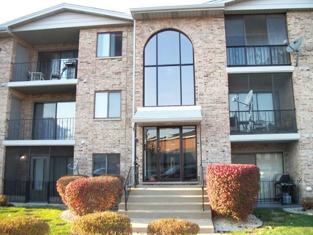 13240 W Circle Drive Pkwy. #305, Crestwood, IL 60445