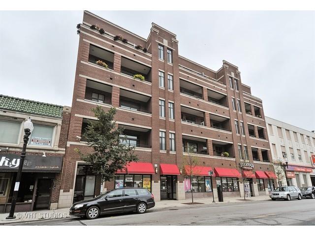 4420 N Clark St. #401, Chicago, IL 60640