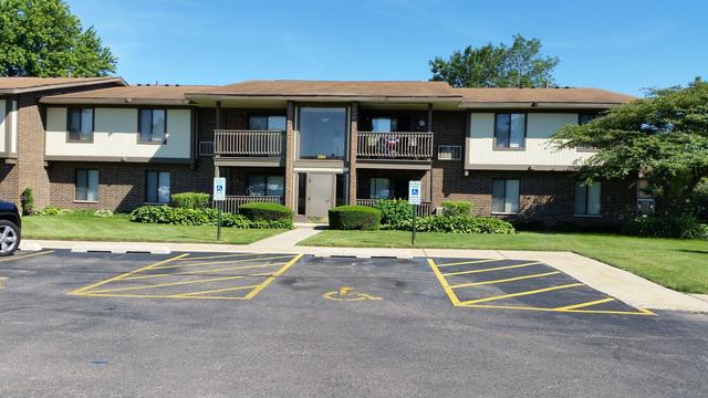 594 Somerset Ln. #7, Crystal Lake, IL 60014