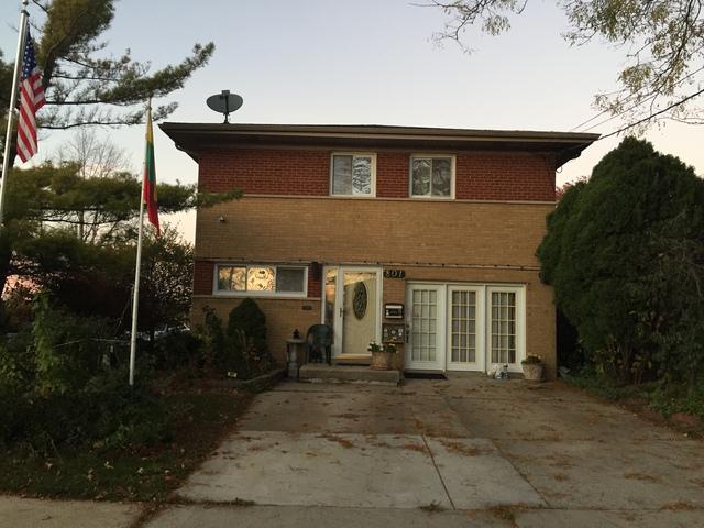 801 Mccarthy Rd., Lemont, IL 60439