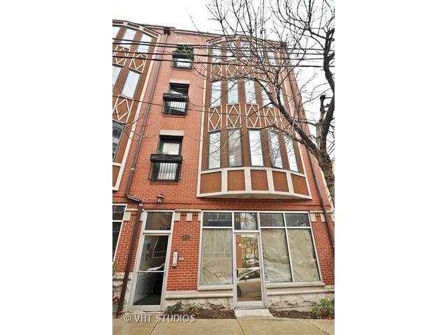 823 W Superior St. #3, Chicago, IL 60642