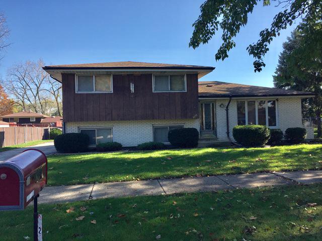 8237 S 82nd Ave., Justice, IL 60458