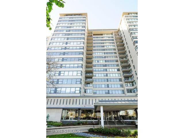 3440 N Lake Shore Dr. #5E, Chicago, IL 60657