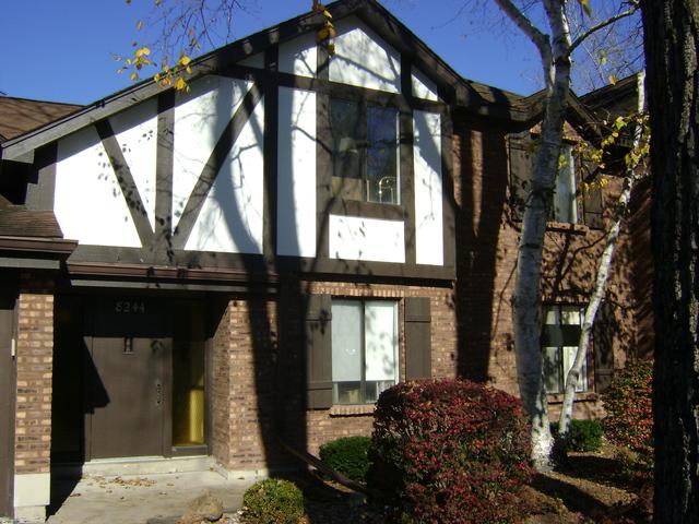 8244 Chestnut Dr. #D, Palos Hills, IL 60465