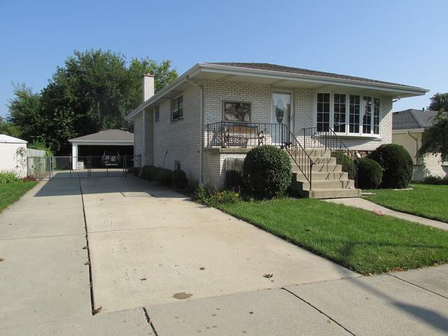 5754 W 101st St., Oak Lawn, IL 60453