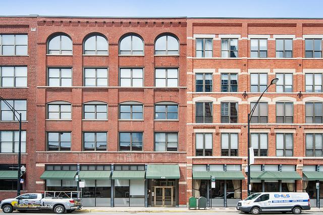 420 W Grand Ave. #4E, Chicago, IL 60654