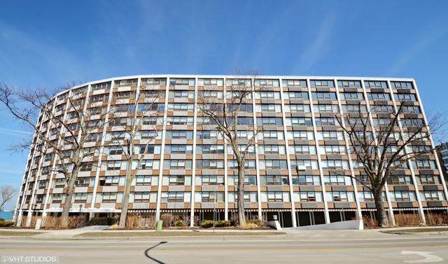 1630 Sheridan Rd. #8J, Wilmette, IL 60091