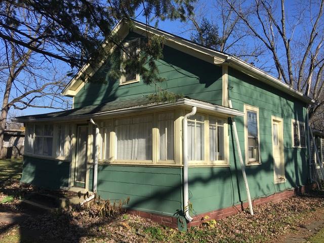 6N213 Willow Dr., St. Charles, IL 60175