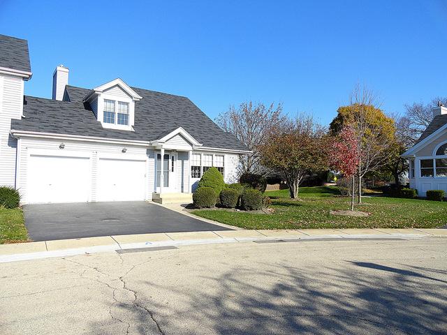 802 Derby Crse, St. Charles, IL 60174