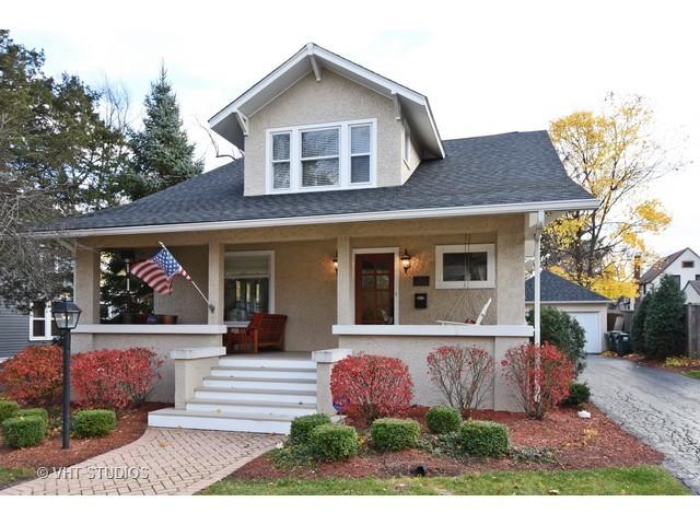 213 W Lincoln Ave., Barrington, IL 60010