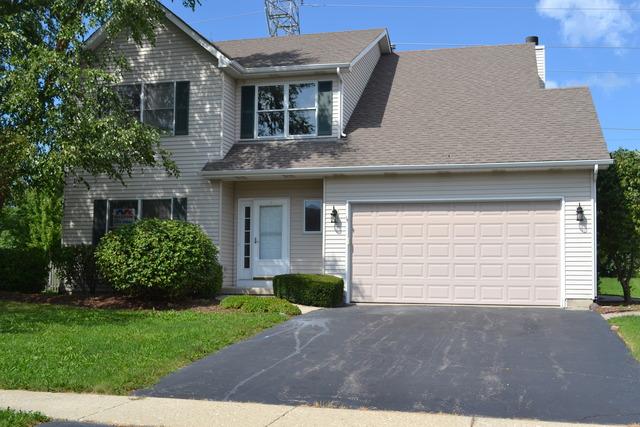 481 Spring Ridge Dr., Crystal Lake, IL 60012