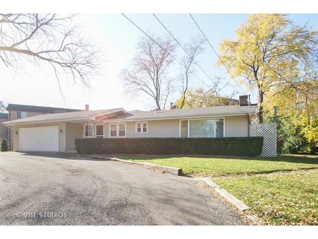 1900 Rancho Ln., Des Plaines, IL 60016