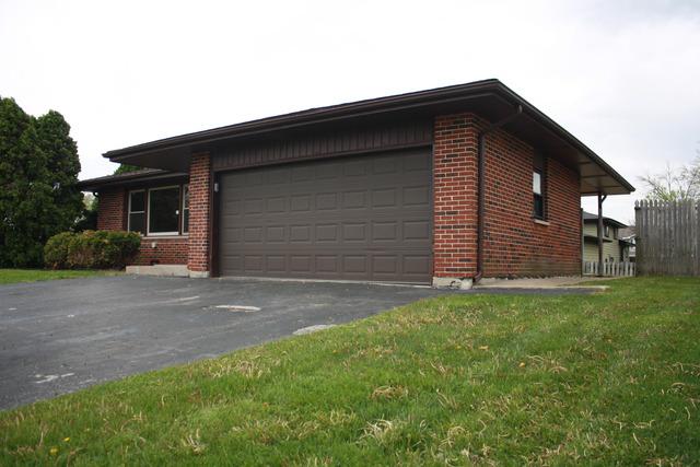 19924 Crescent Ave., Lynwood, IL 60411