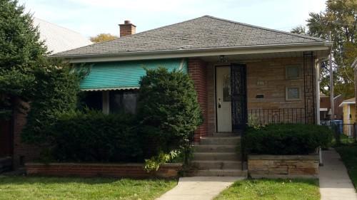 8337 S La Salle St., Chicago, IL 60620