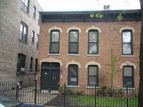 1422 W Flournoy St., Chicago, IL 60607