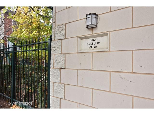 1812 S State St. #22, Chicago, IL 60616