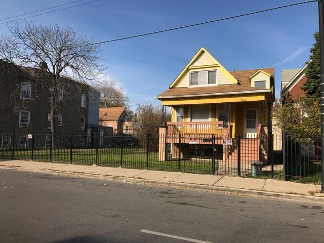 3842 W Division St., Chicago, IL 60651