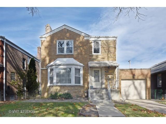 2742 W Estes Ave., Chicago, IL 60645