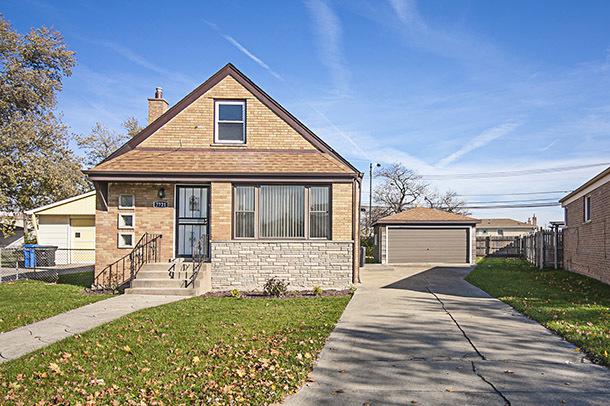 7721 S Komensky Ave., Chicago, IL 60652