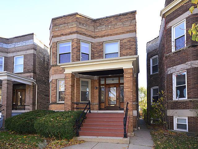 2455 W Ainslie St., Chicago, IL 60625