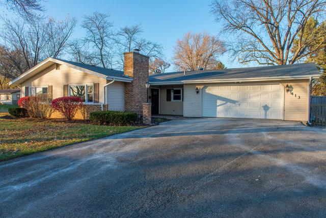 413 Princeton Dr., North Aurora, IL 60542