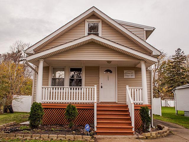 10520 S May St., Chicago, IL 60643