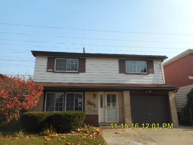 13311 S Mackinaw Ave., Chicago, IL 60633