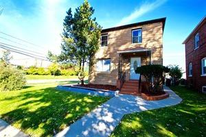 7601 S Artesian Ave., Chicago, IL 60652