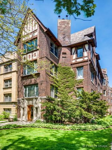 1354 W Greenleaf Ave. #3B, Chicago, IL 60626