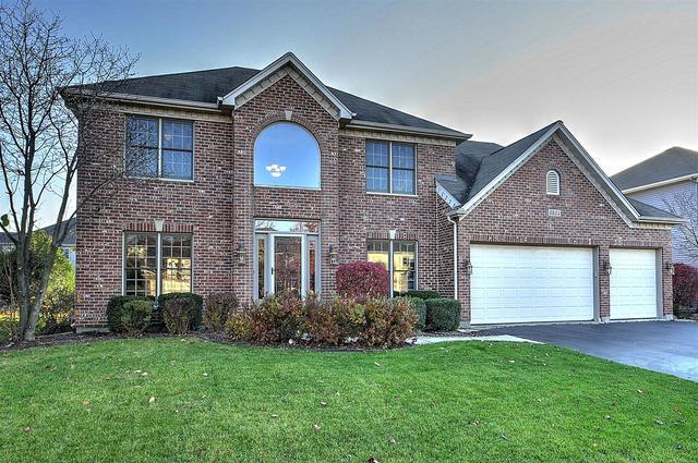 3824 Grassmere Rd., Naperville, IL 60564