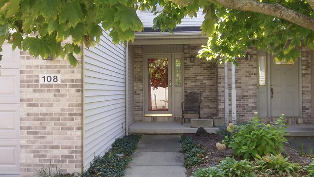 108 Terrace Ct., Bourbonnais, IL 60914
