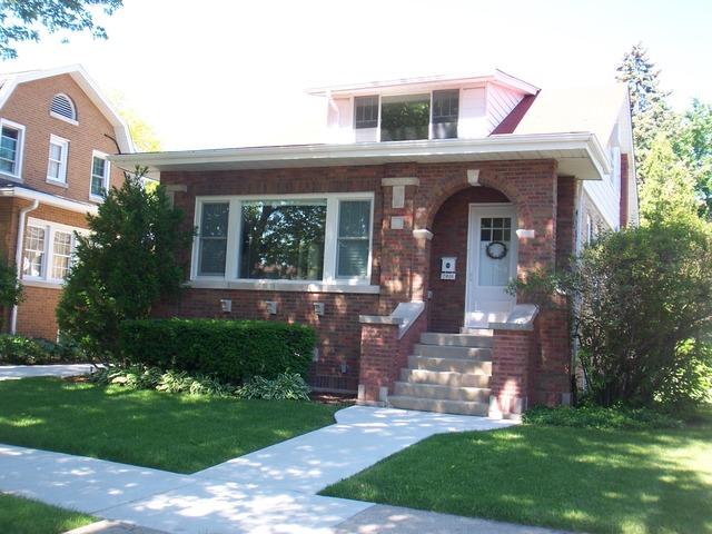 7016 N Oriole Ave., Chicago, IL 60631