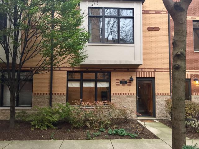 425 Chestnut Ln., Oak Park, IL 60302