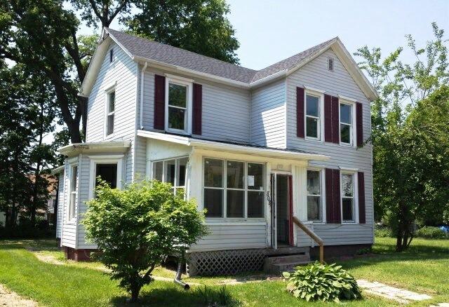 808 S Liberty Ave., Freeport, IL 61032