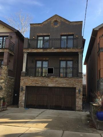 2951 N Honore St., Chicago, IL 60657