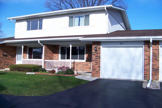 98 Wiltshire Ct., Schaumburg, IL 60193